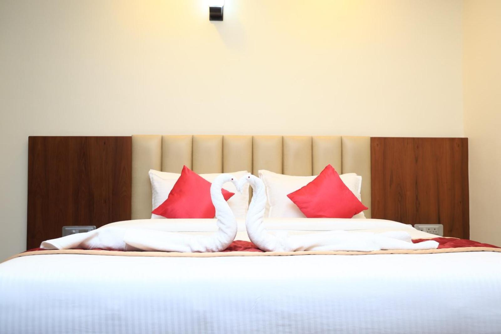 Hotel Anand Grand Hosūr Esterno foto